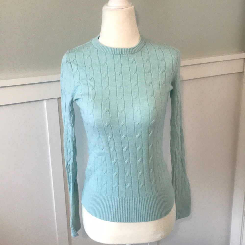 XS cable knit sweater - worn once